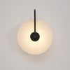 Wandgemonteerde LED-lamp in alabasterafwerking