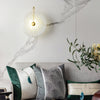 Wandgemonteerde LED-lamp in alabasterafwerking
