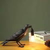 Raven-geïnspireerde hars tafellamp
