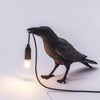 Raven-geïnspireerde hars tafellamp