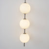 Vertical Globe Wandlamp